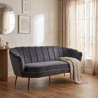 Grå
