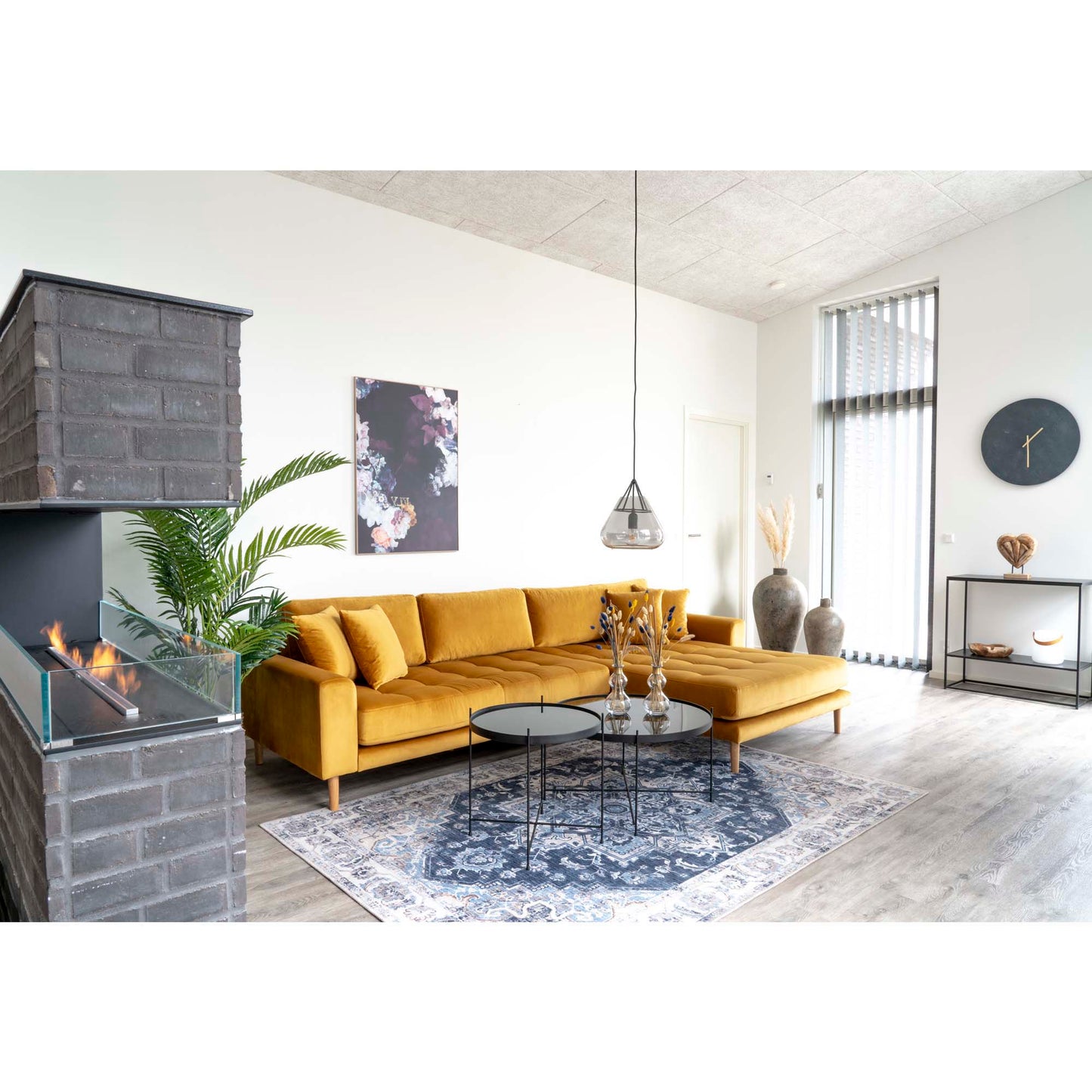 Barcelona hjørnesofa med chaiselong højrevendt 290 x 76 cm