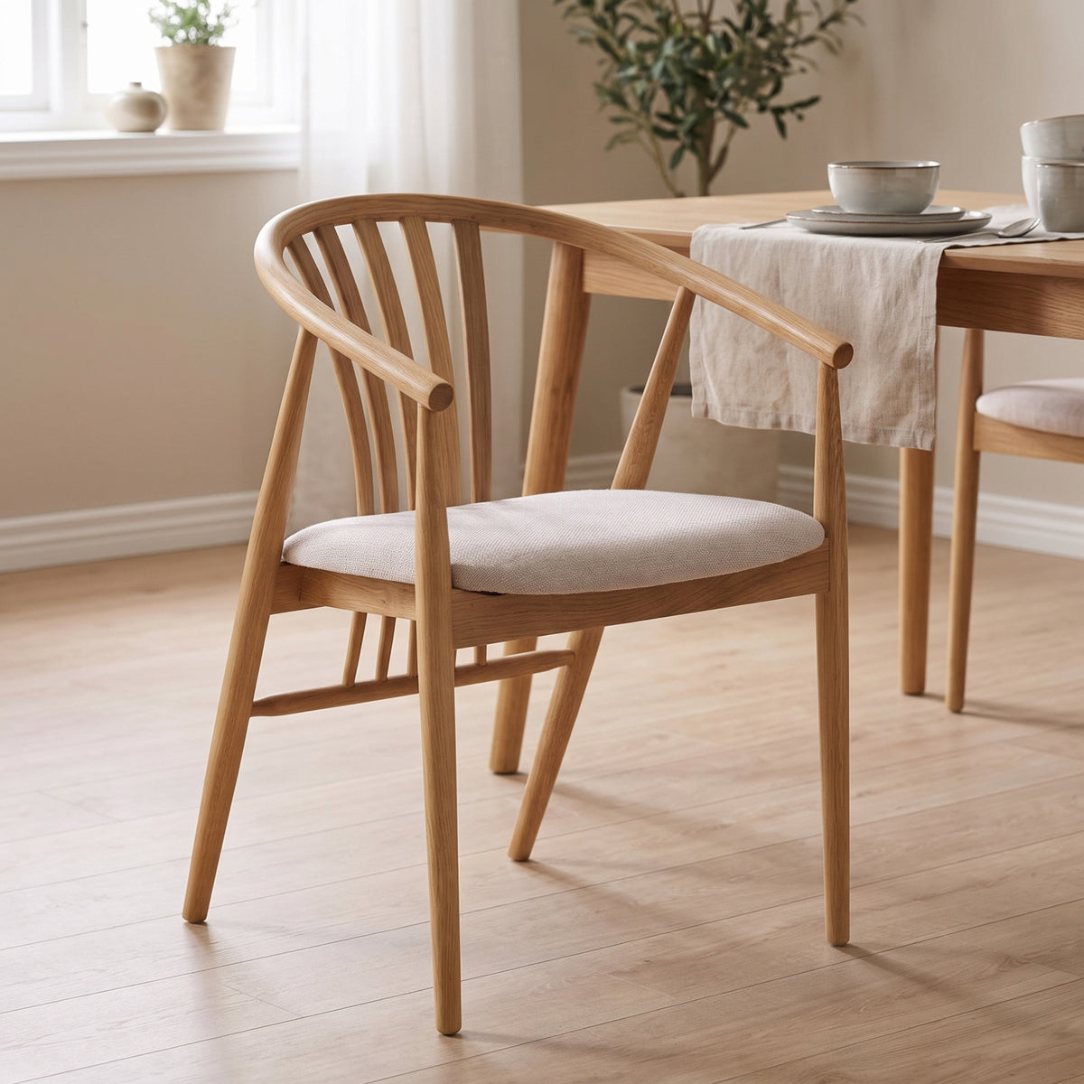 Spisebordsstol Copenhagen med armlæn, eg / sandgrå, 54 x 57 x 78 cm