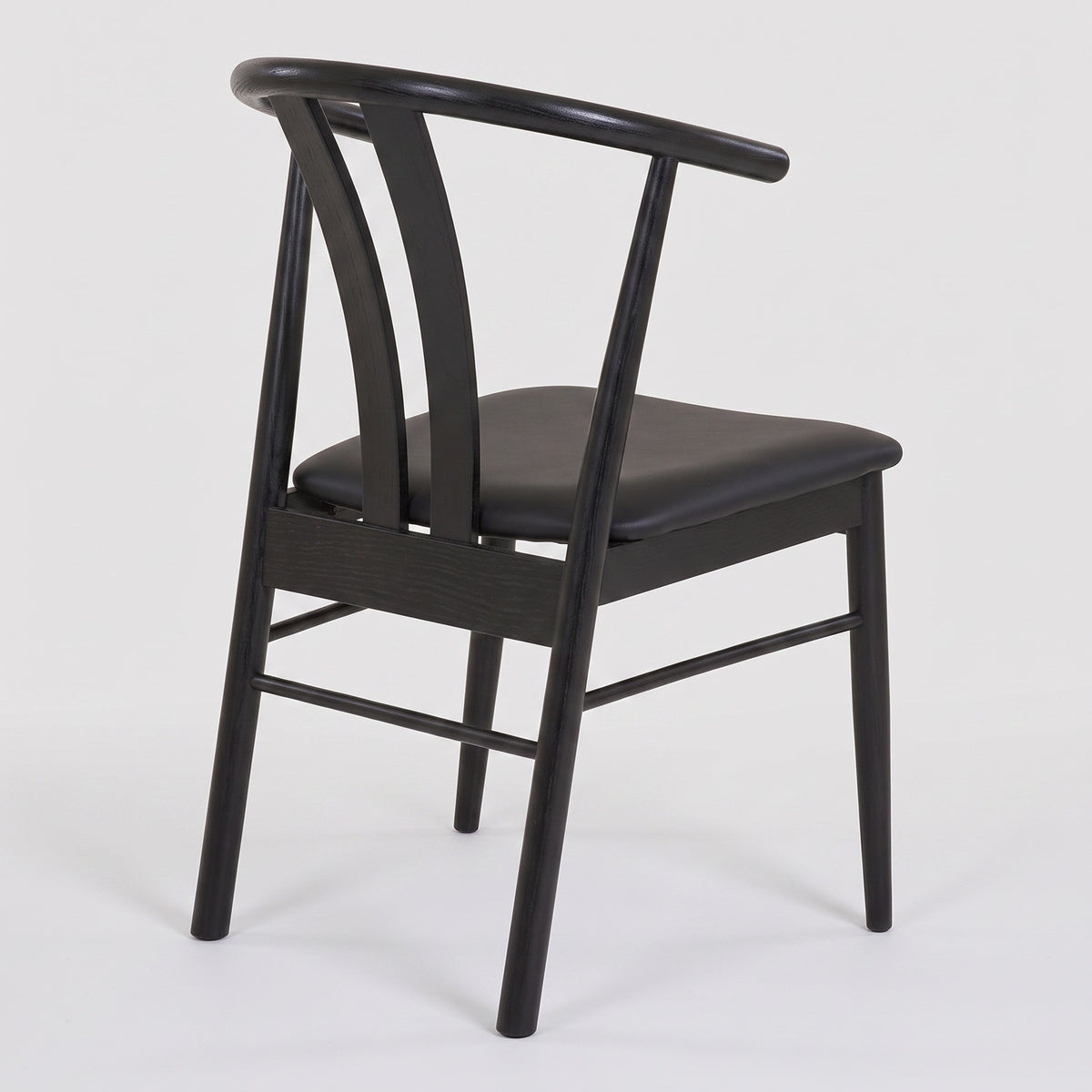 Spisebordsstole Aarhus 2-pak med armlæn, eg / sort, 54 x 60 x 77 cm