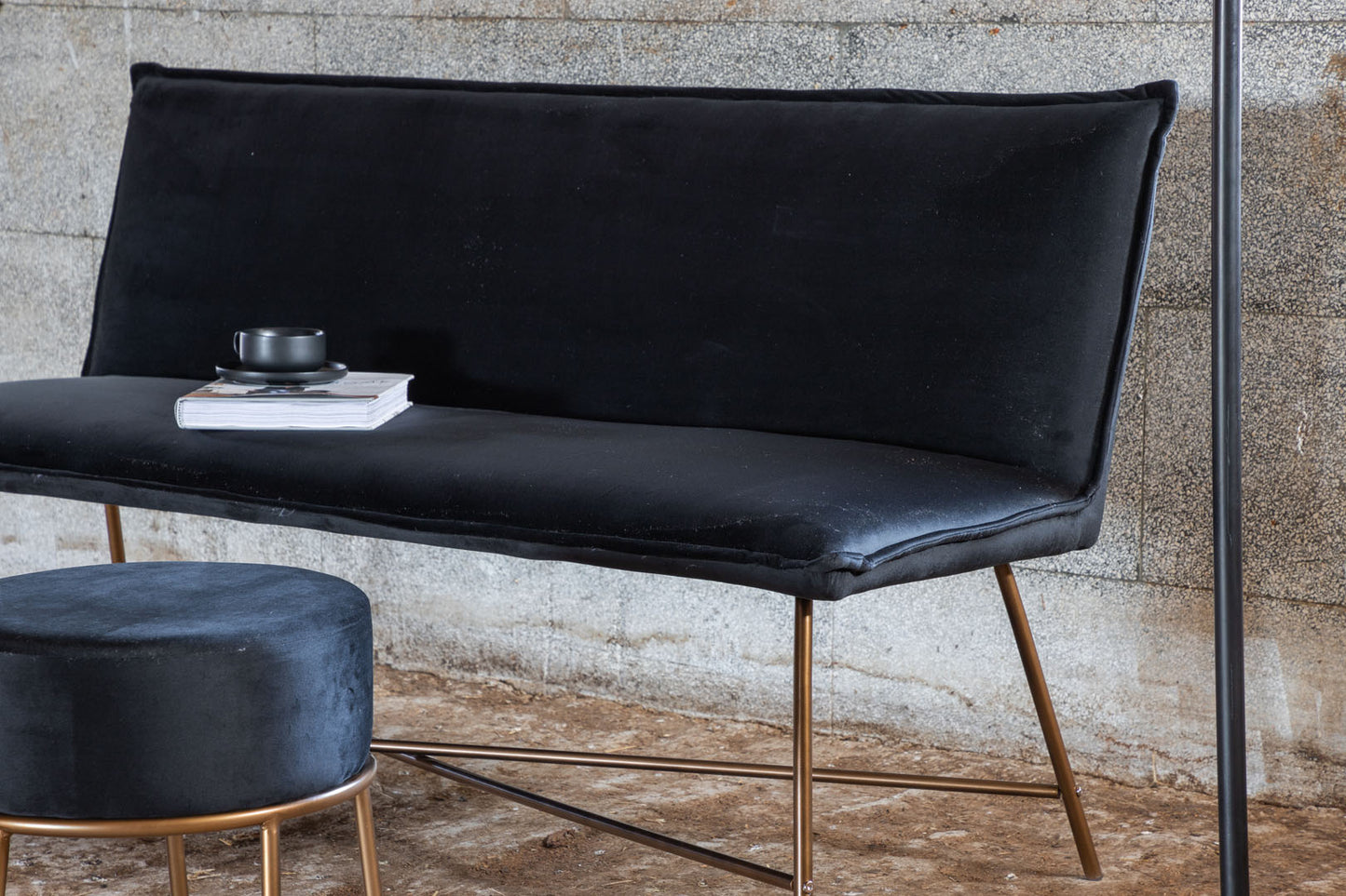Sevilla 3-personers sofa 160 x 66 cm i sort