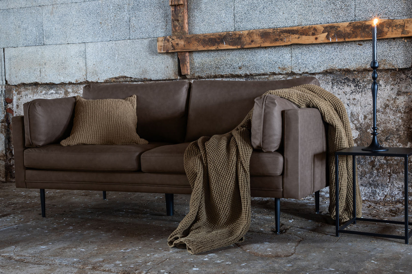 Dublin 3-personers sofa 201 x 90 cm i brun